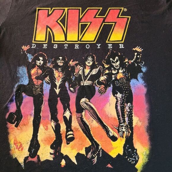 Kiss Black Tshirt With Graphics Size Medium - Picture 2 of 6